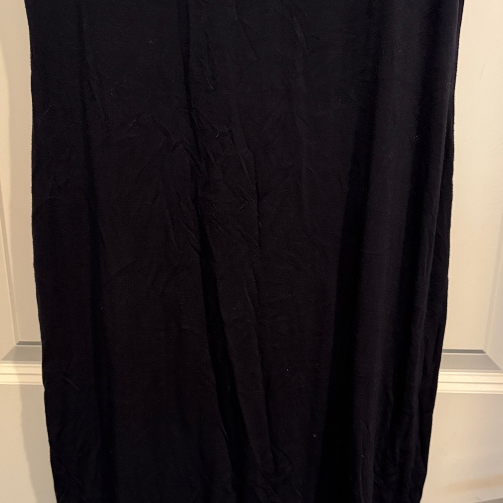 Daily Ritual Classic Black Tee - Picture 10 of 10